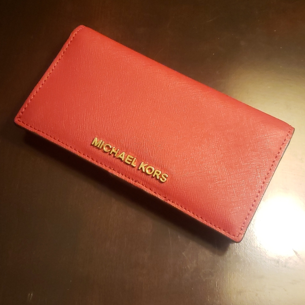 Michael Kors wallet